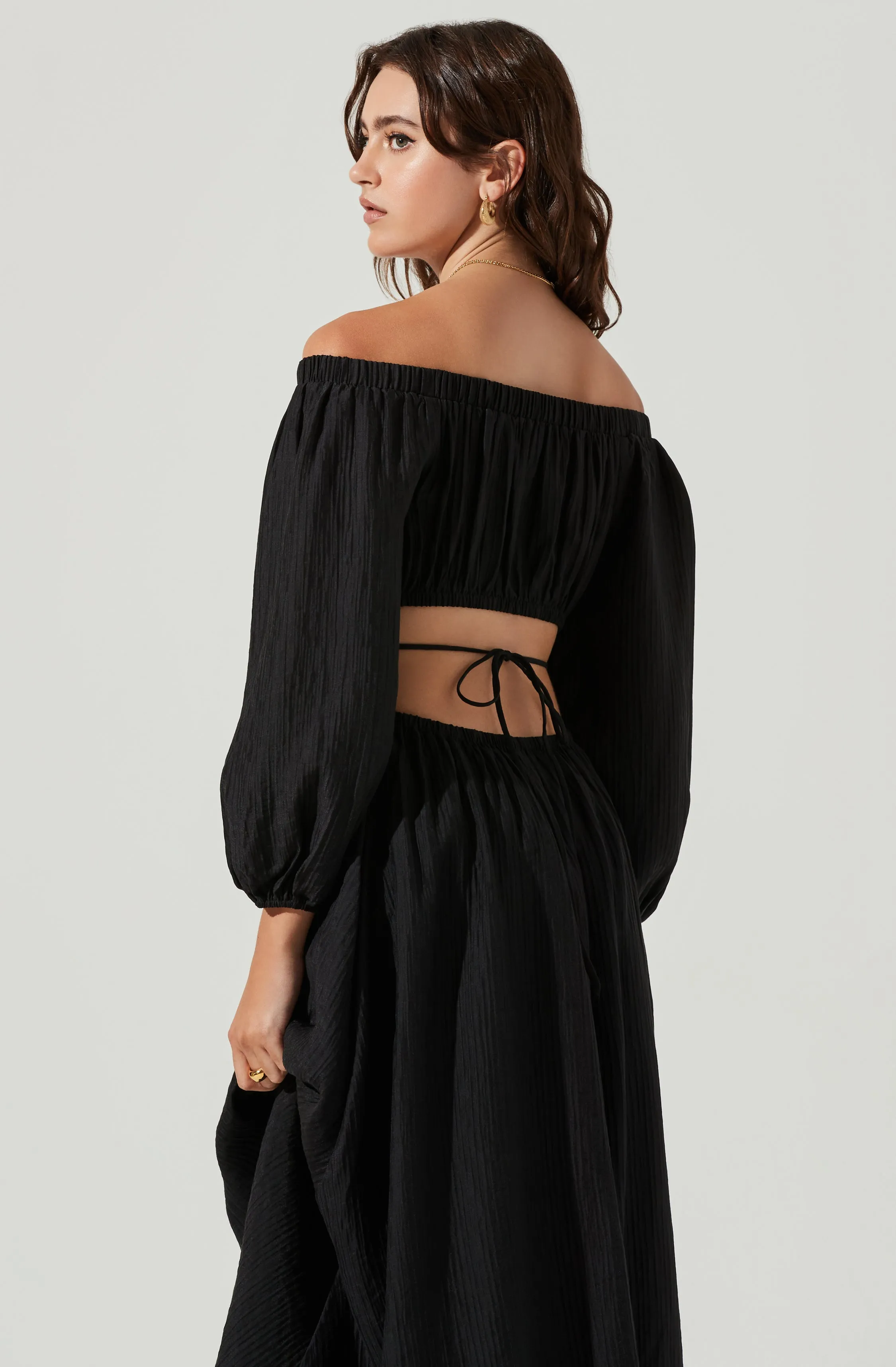 Cassian Cutout Off Shoulder Midi Dress