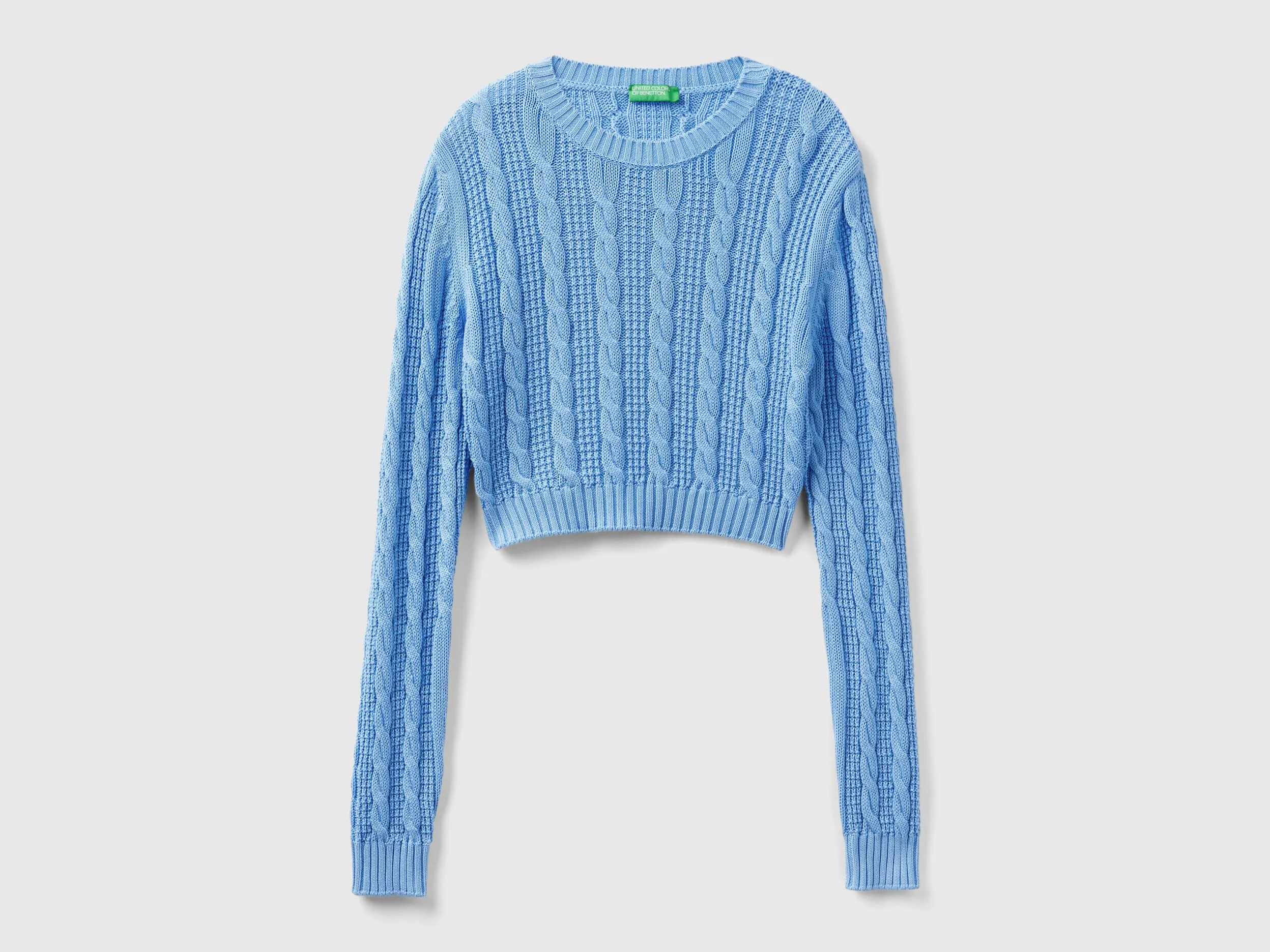 Cropped cable knit sweater - Light Blue | Benetton