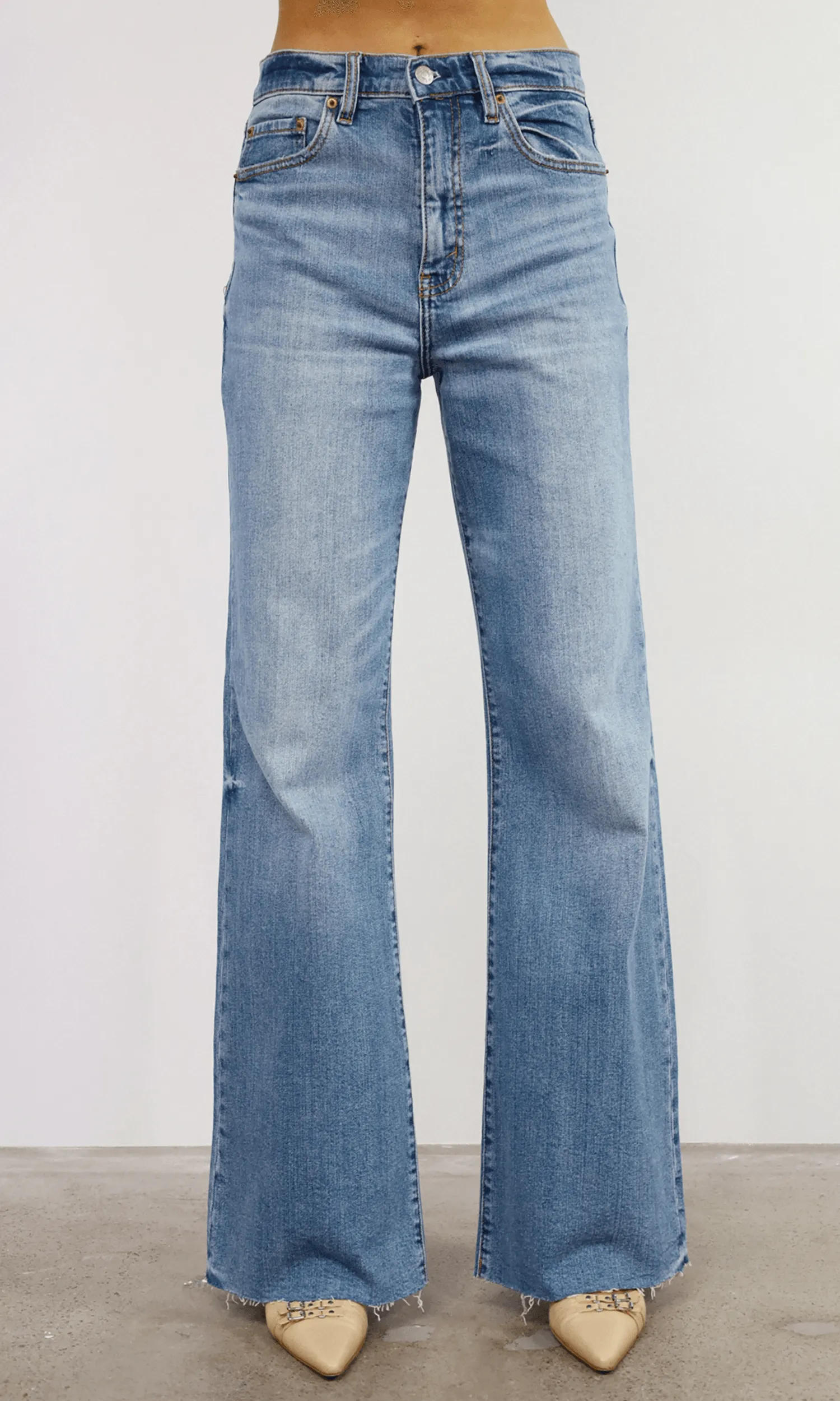 Far Out Jean by Daze Denim