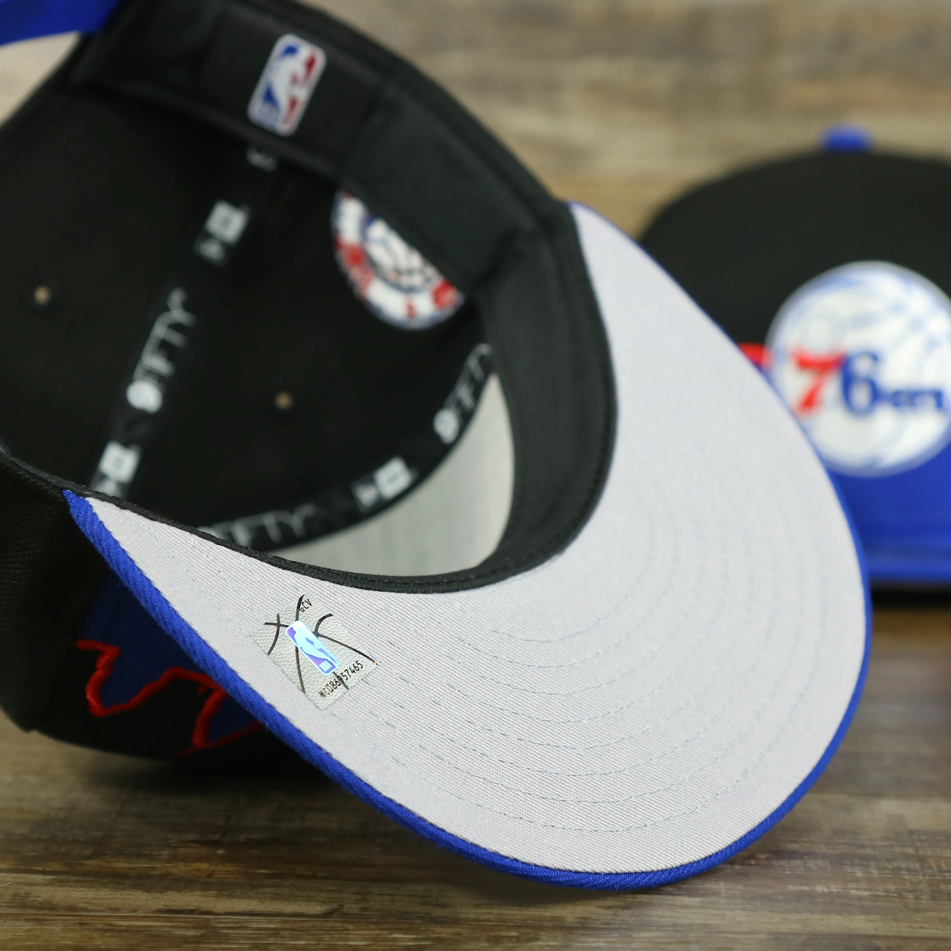 Philadelphia 76ers City Skyline Side Patch 9Fifty Youth Snapback Hat | Philadelphia Skyline 950