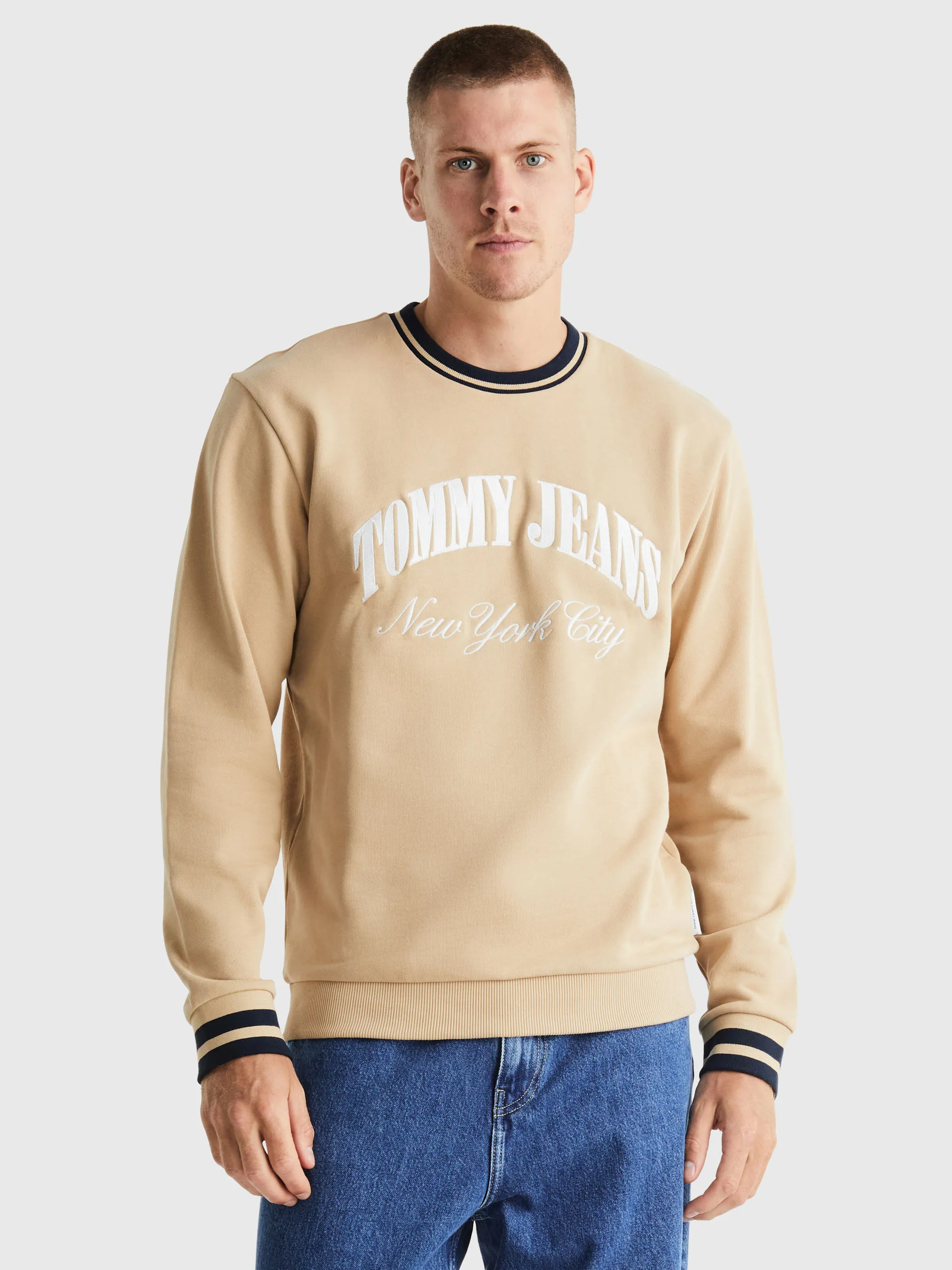 Regular Tipping Varsity Sweatshirt | Sweatshirts & Hoodies | Tommy Jeans