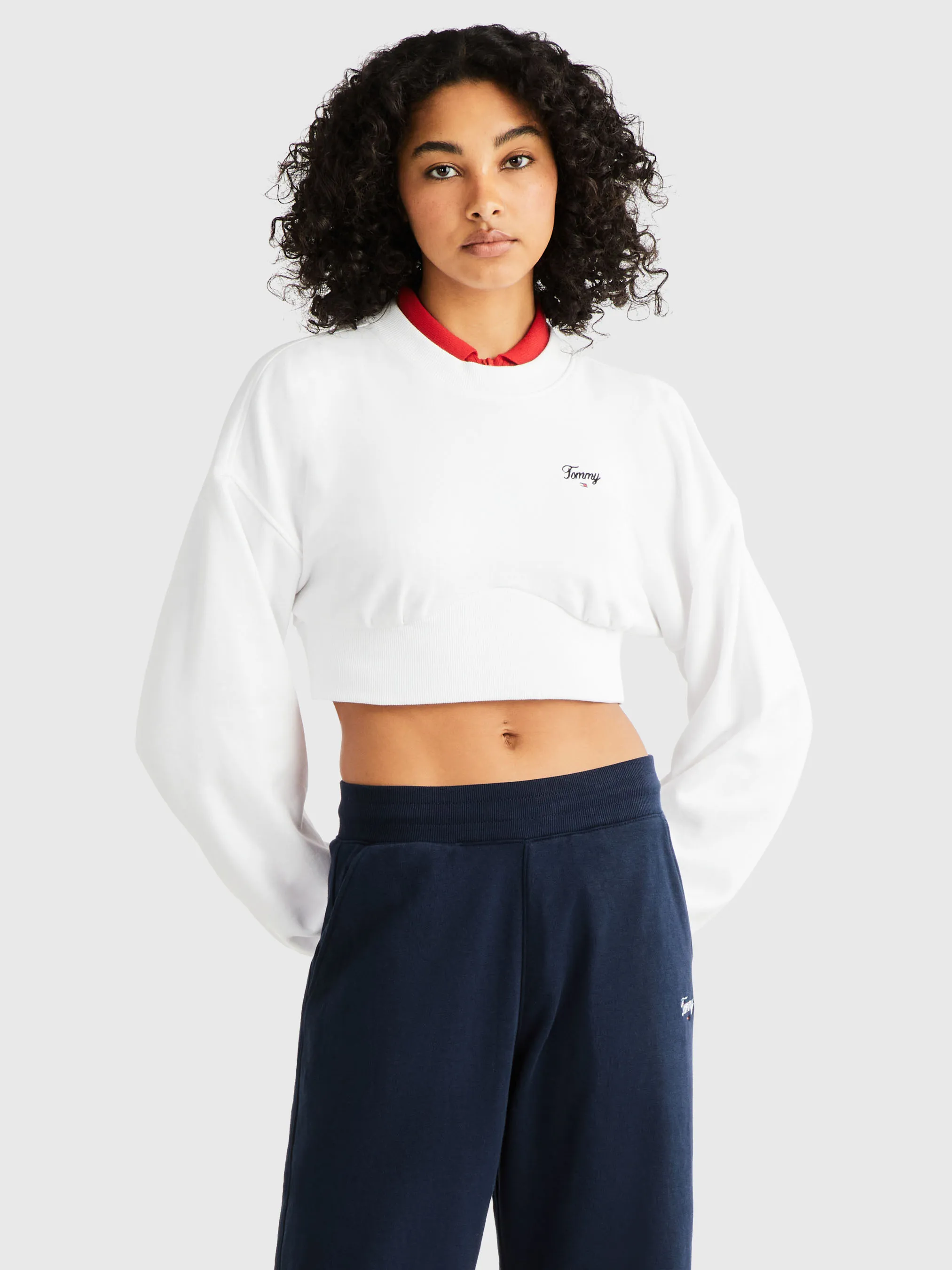 Script Logo Relaxed Cropped Sweatshirt | Sweatshirts & Hoodies | Tommy Jeans