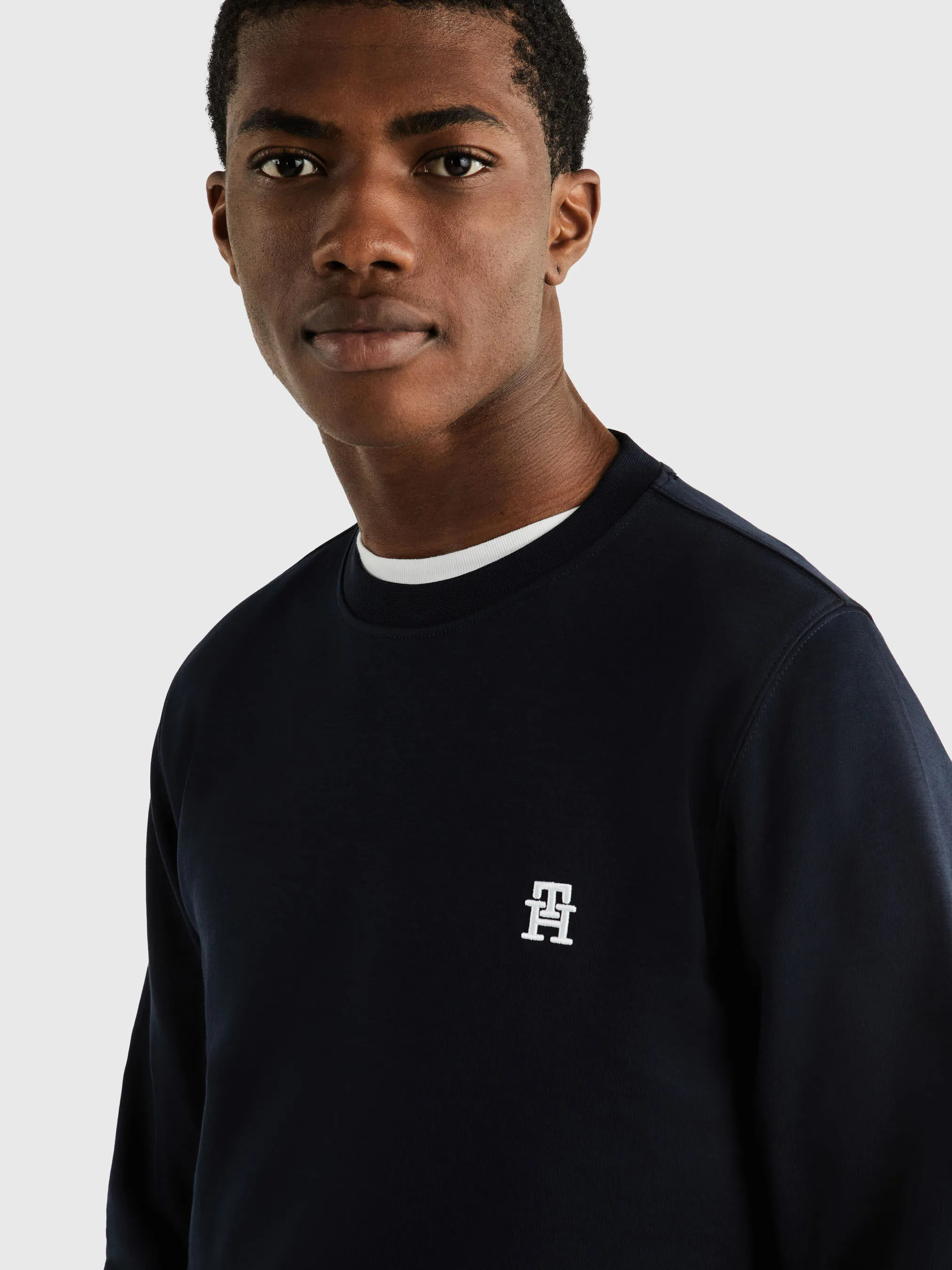 TH Monogram Crew Neck Sweatshirt | Sweatshirts & Hoodies | Tommy Hilfiger