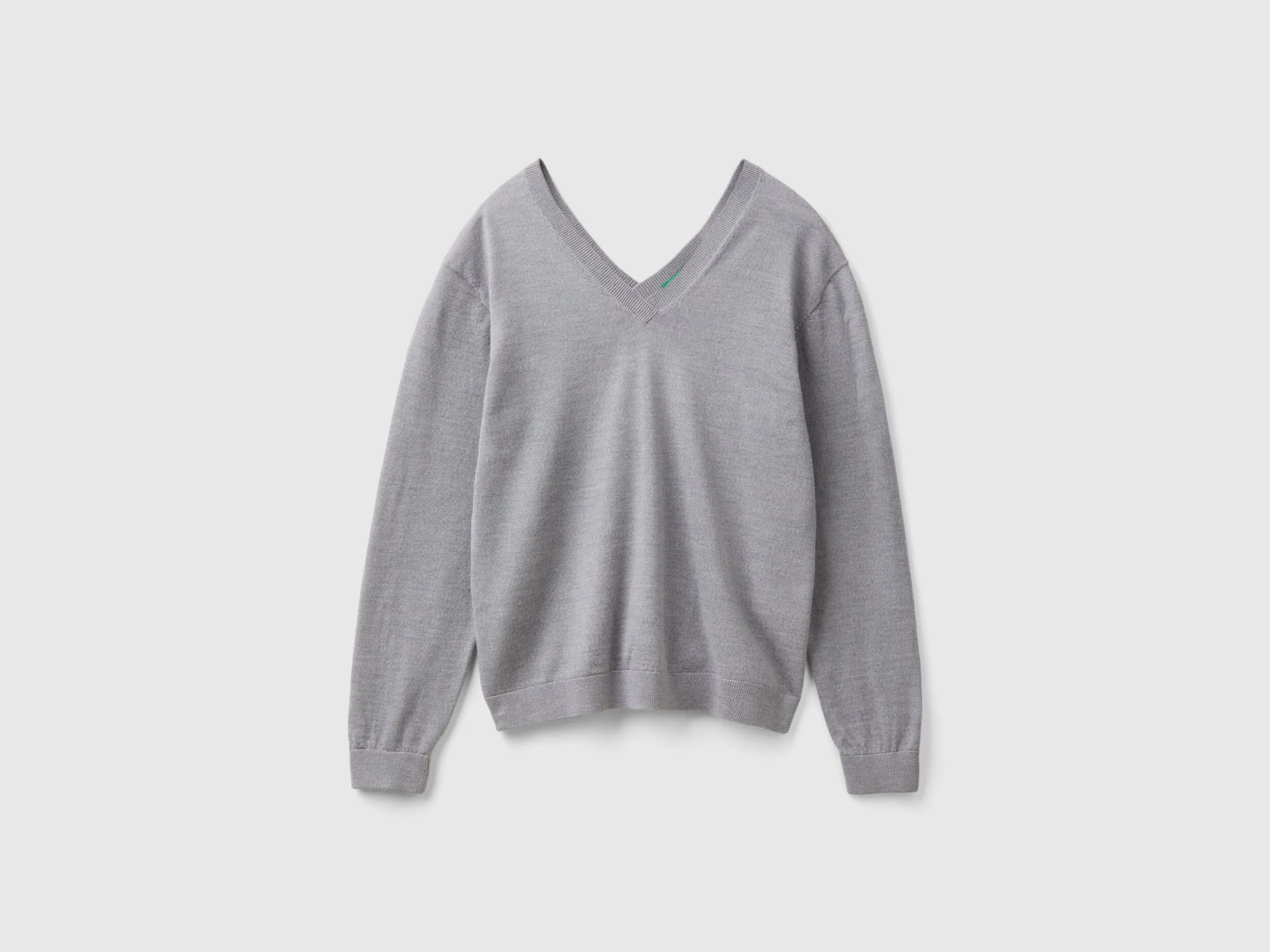 V-neck sweater in pure Merino wool - Light Gray | Benetton